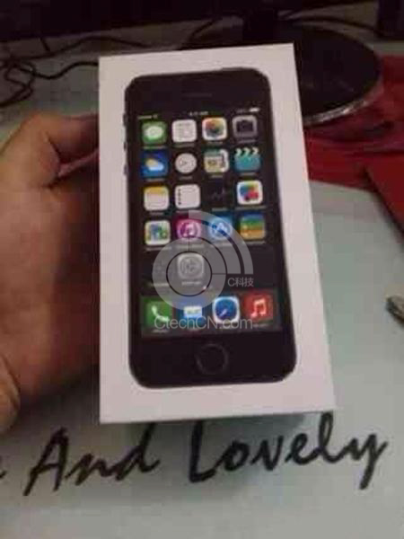 iphone-5s-package-leaked-1